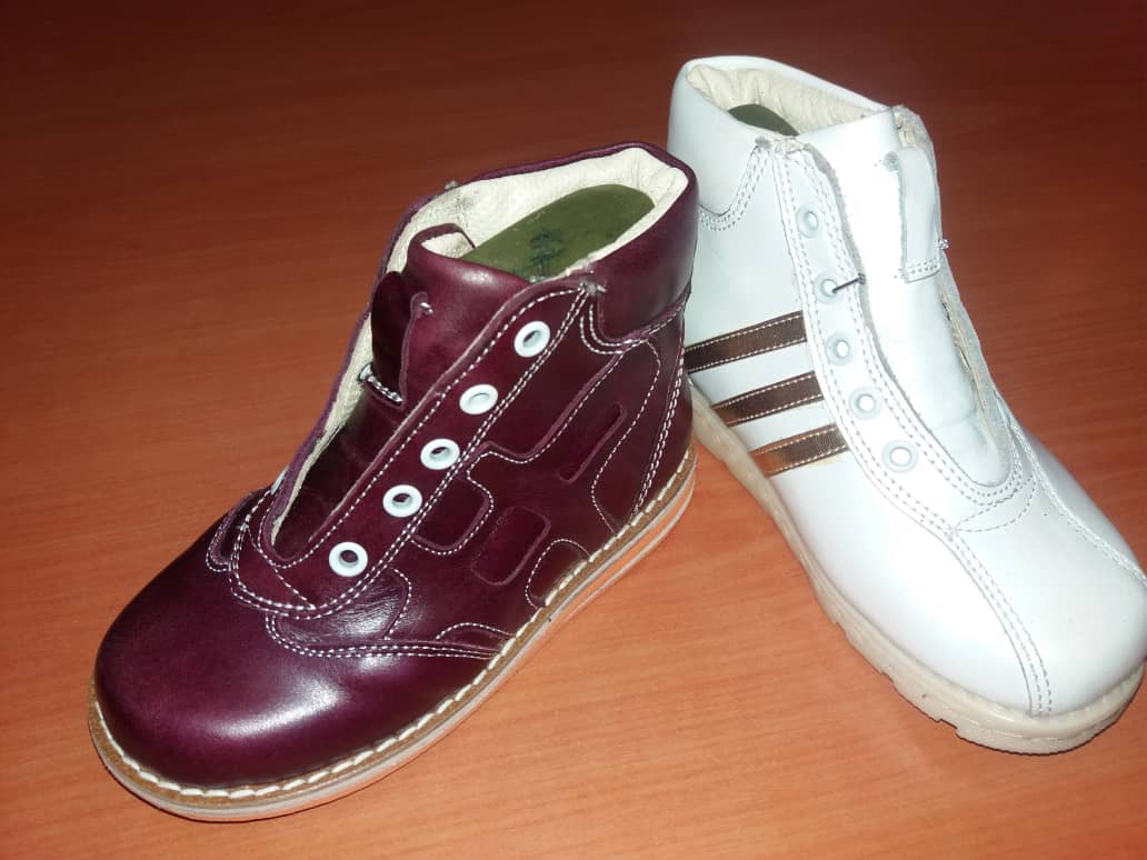 کفش بچه گانه